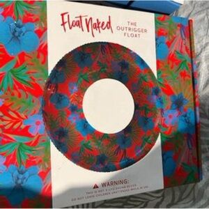 Adult (51 inches in diameter) Hibiscus Flower Swim pool floatie